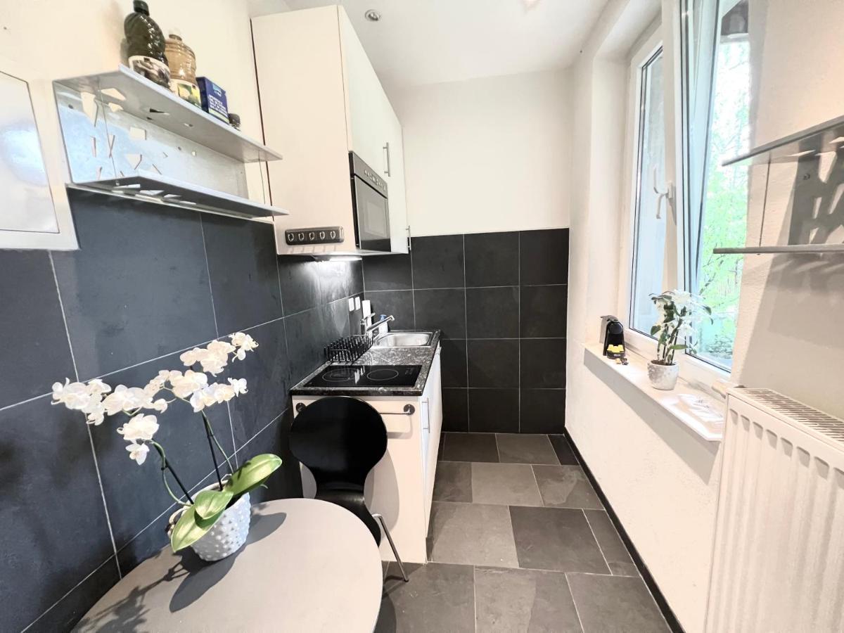 Cozy 1 Room Apartment In Zug Eksteriør billede